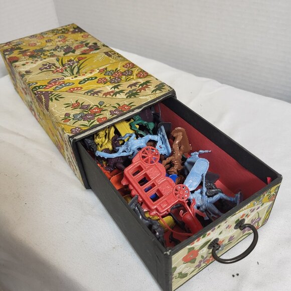 COWBOYS AND INDIANS Mixed Estate lot vintage toys - Picture 2 of 6